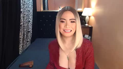 Snapshot of sweettrixiee chatting on 12.12.24 Ms trixiee online show from 12.12.24