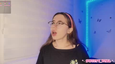 Snapshot of sweettvera_ chatting on 10.10.25 Veronica Independent Model online show from 10.10.25