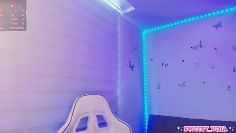 Veronica Independent Model online show from 03.27.26