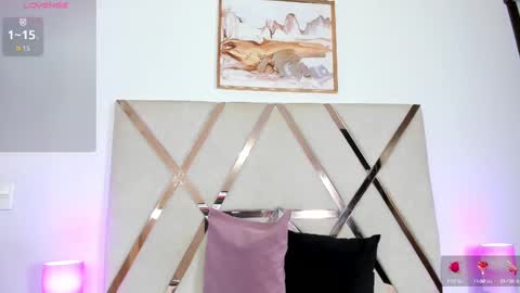 Snapshot of sweetty_girl_ chatting on 09.19.25 Sweetty online show from 09.19.25