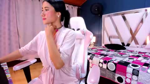 Snapshot of sweettyalondra chatting on 02.22.25 ALONDRA online show from 02.22.25