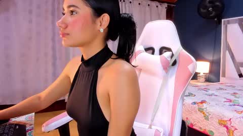 Snapshot of sweettyalondra chatting on 02.27.25 ALONDRA online show from 02.27.25