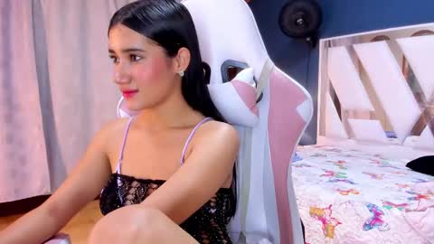 Snapshot of sweettyalondra chatting on 03.02.25 ALONDRA online show from 03.02.25