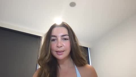 Snapshot of sweetukcassie chatting on 10.08.25 Sweet UK Cassie online show from 10.08.25