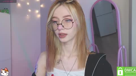 Elis  a little vacation Ill be here Saturday my schedules in bio online show from 01.24.25