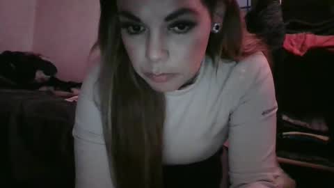 Snapshot of sweetwendi15 chatting on 12.31.24 sweetwendi15 online show from 12.31.24