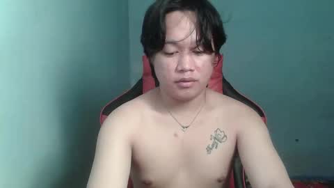 Snapshot of sweetwhore_cristy chatting on 10.17.25 cristy online show from 10.17.25