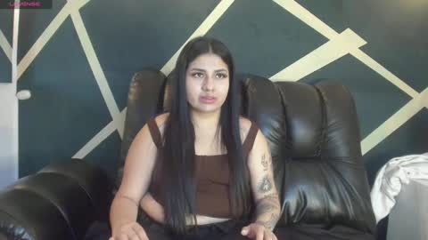 Snapshot of sweety_ashly chatting on 02.08.25 Ashley 3 online show from 02.08.25