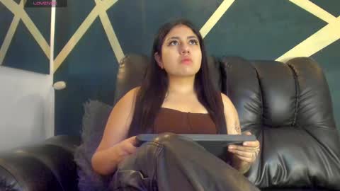 Snapshot of sweety_ashly chatting on 02.22.25 Ashley 3 online show from 02.22.25