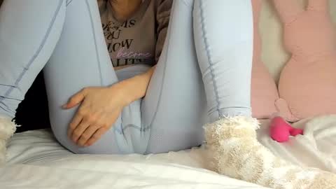 Mia online show from 12.20.24