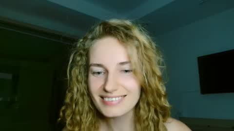 sweety_fruits online show from 01.05.26