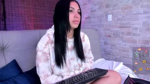 Snapshot of sweety_leela chatting on 03.07.25 . online show from 03.07.25