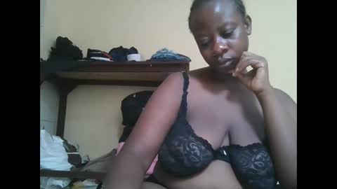 sweetyass25 online show from 11.06.25