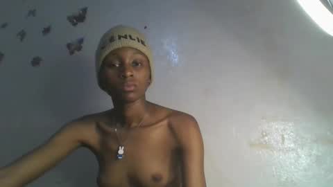 sweetypussy01 online show from 10.11.25