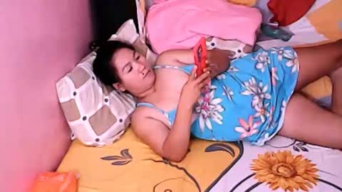 Sweetyummygirl online show from 10.25.25