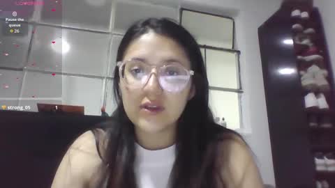 Snapshot of sweetyypeach chatting on 09.14.25 sweetyypeach online show from 09.14.25