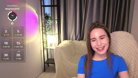 Snapshot of swetskitt chatting on 10.17.25 Milana online show from 10.17.25