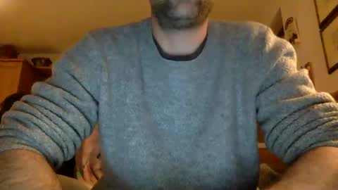 Snapshot of swissix chatting on 02.10.25 Rocco online show from 02.10.25