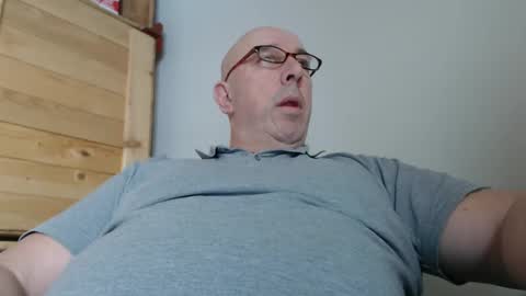 swissscooby55 online show from 02.15.25