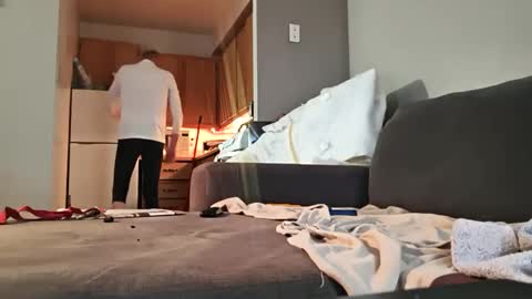 swontguy2025 online show from 10.15.25