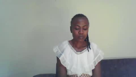 Snapshot of swtebony1 chatting on 12.16.24 ALICIA online show from 12.16.24
