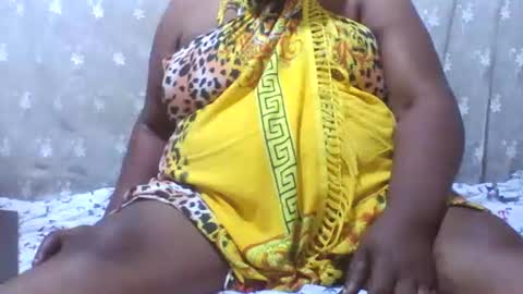 swtmilkymom online show from 09.15.25