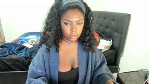 sxamleuy online show from 02.20.26