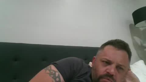 sxylegsturnmeon online show from 02.04.25