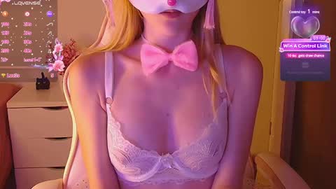 Milena online show from 12.04.24