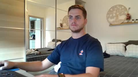 syl092 online show from 09.29.25