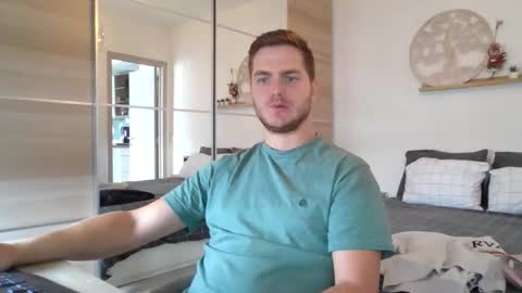 syl092 online show from 10.05.25