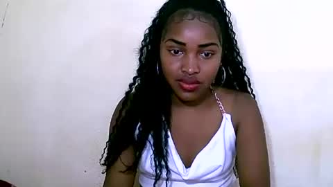 sylviasexy27 online show from 12.22.24