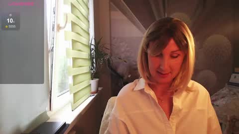 Sylvia online show from 05.05.26