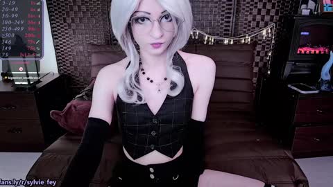 Sylvie online show from 01.18.25