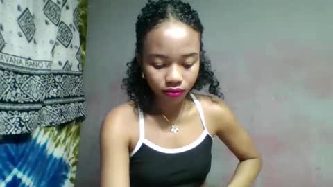 Sylviette online show from 05.28.26