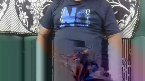 Snapshot of symond_jns chatting on 10.01.25 symond_jns online show from 10.01.25