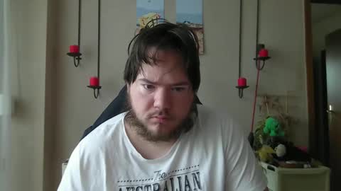 Snapshot of sympon1e chatting on 11.25.25 sympon1e online show from 11.25.25