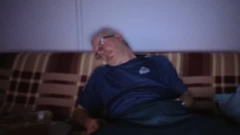 Snapshot of szaszinno6669068 chatting on 10.04.25 szaszinno6669068 online show from 10.04.25