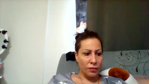 szeszi1985 online show from 12.02.25