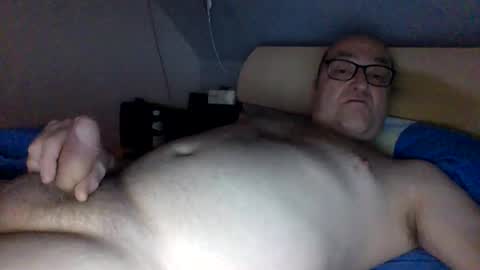 Snapshot of t0815 chatting on 12.22.24 t0815 online show from 12.22.24