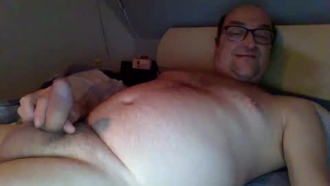 Snapshot of t0815 chatting on 02.28.25 t0815 online show from 02.28.25
