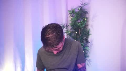 t0ny_wylie online show from 02.06.26