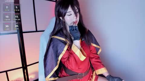 Snapshot of ta_miau chatting on 10.19.25 Nice to meet you I am Mia3 online show from 10.19.25