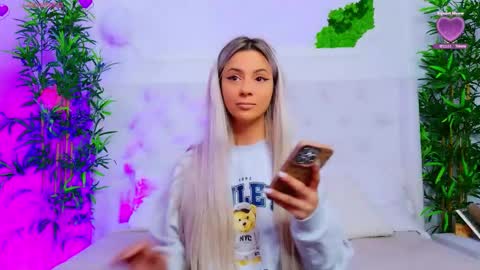 Arianna online show from 10.17.25