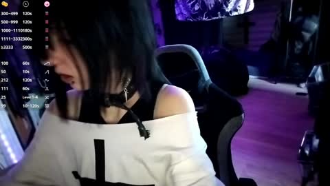 Lina online show from 04.08.26