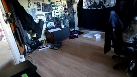 Lina online show from 04.17.26