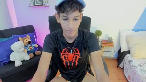 Snapshot of tachi00 chatting on 03.02.26 Tashi00 online show from 03.02.26