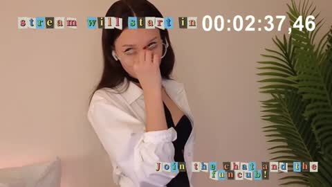 Mary online show from 12.30.24