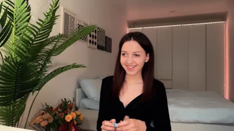 Mary online show from 09.12.25