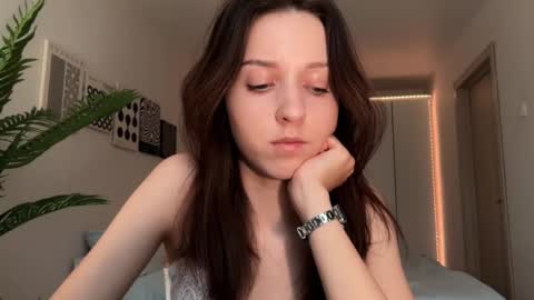 Mary online show from 09.15.25